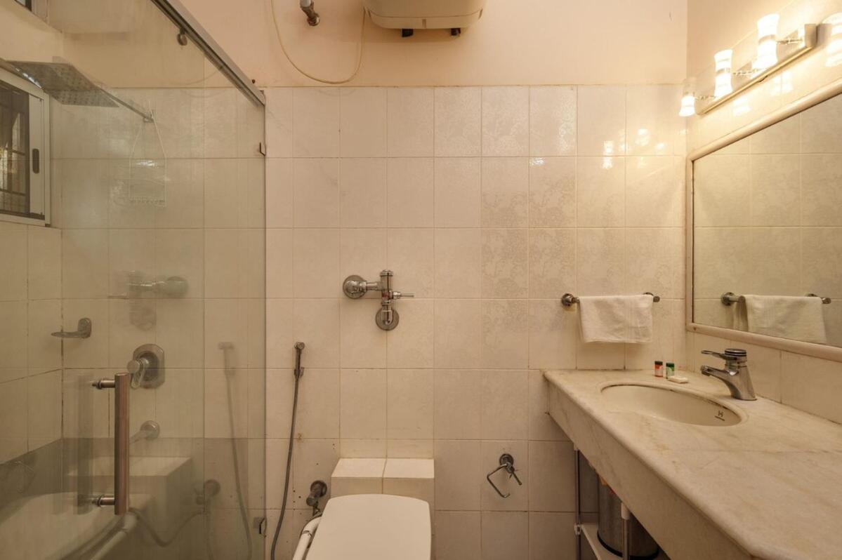Palm Oasis Residences By Red Olive Whitefield Ac Bangalore Buitenkant foto